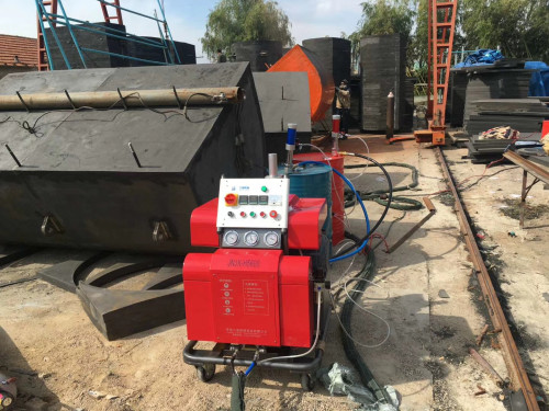 聚脲涂料噴涂機(圖1) 聚脲涂料噴涂機