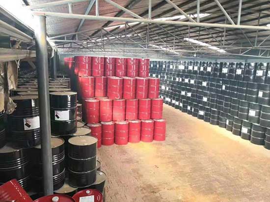 除鹽水箱聚脲防腐怎樣施工(圖2) 雙組份聚脲防腐材料