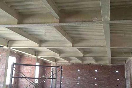 噴涂聚氨酯高壓機器冷庫保溫怎么樣(圖2) 噴涂聚氨酯高壓機器冷庫保溫